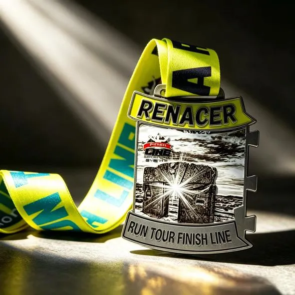 Medalla Renacer — Run Tour Finish Line